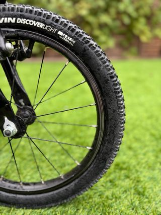 Bicicleta infantil Bwin 18” roja