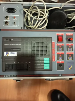 Laboratorio de idiomas, para 15 alumnos/as