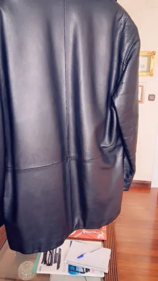 Chaquetón Piel Ovino Negro XL. Talla 56