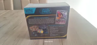 Caja Entrenador Élite Pokémon Fuego F
