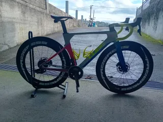 Bicicleta Cube Aero