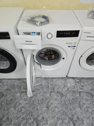 Lavadora Blanca WINIA