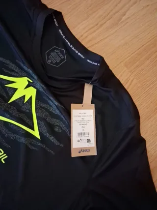 Camiseta ASICS FujiTrail Negra Manga Larga