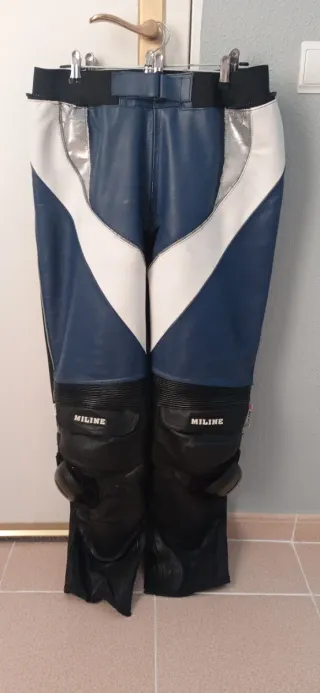 Chaqueta Moto Cuero Azul y Negro