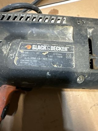 Taladro Black & Decker 710W 13mm