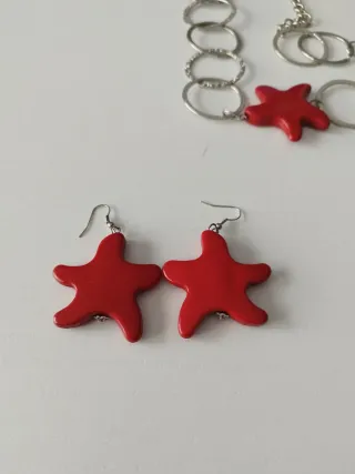 Conjunto Collar y Pendientes Estrella Roja