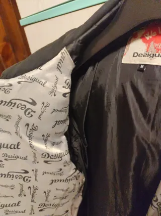 Desigual Taglia M Nero Rosso