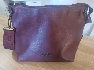 Bolso PMZ color burdeos