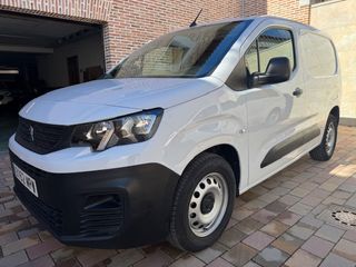 Peugeot Partner 2024