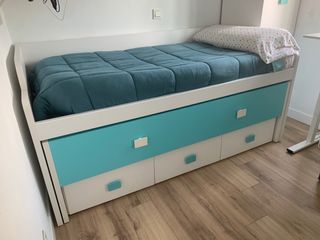 Cómoda juvenil 5 cajones azul y blanco