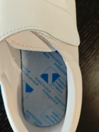 Zapatos Sanitarios Blancos a estrenar