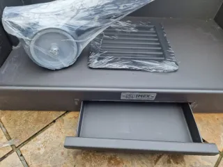 Barbacoa portátil metal (sin parrilla)