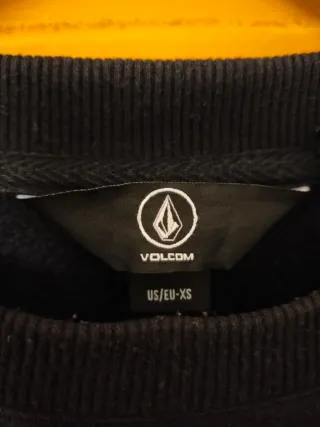 Jersey Volcom Hombre Negro y Gris