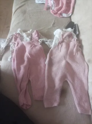 Conjunto mono y blusa bebé