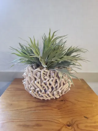 Planta Artificial Cuerno de Alce con Maceta