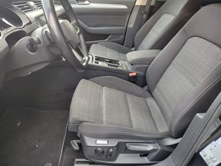 Volkswagen Passat 2022