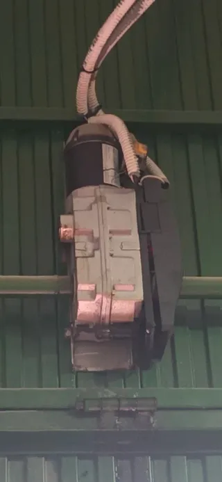 Puerta de garaje motorizada