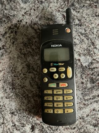 Teléfono Móvil Nokia Antiguo