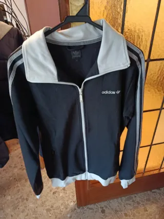 Chaqueta Adidas Vintage Negra y Gris