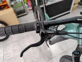 Bicicleta Eléctrica Lee Cougan