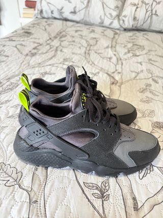 Nike Huarache Negro/Gris