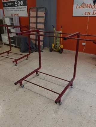 Carro expositor para sofás 3+2