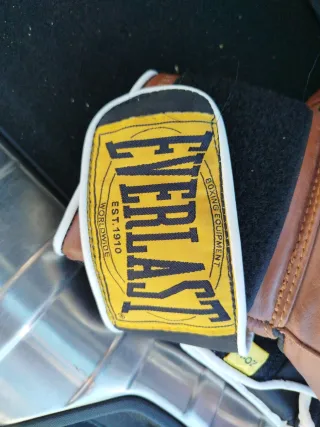 Guantes de Boxeo Everlast Marrones 14 z muy elegan