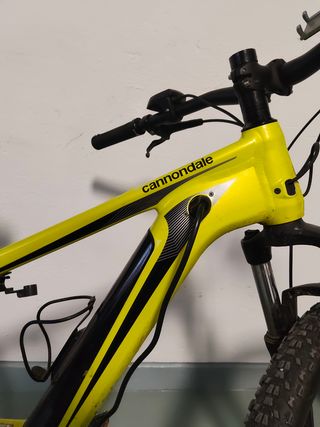 Bicicleta eléctrica Cannondale motor central