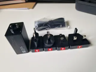 Adaptador Lenovo 65W USB-C AC Viaje
