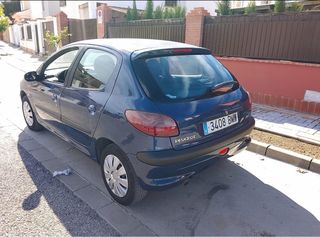 Peugeot 206 2001