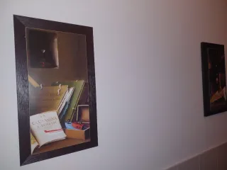 Quadri con cornice in legno