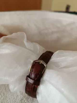 Reloj Pertegaz Mujer Oro Correa Cuero