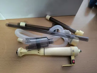 Aspirador eléctrico acuario