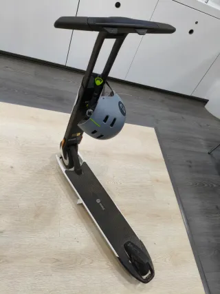 Patinete eléctrico plegable