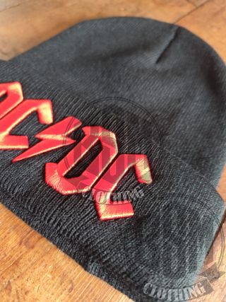 Berretto AC/DC Nero e Rosso