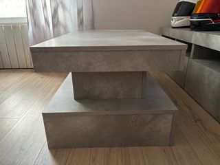 Mesa de comedor de piedra gris