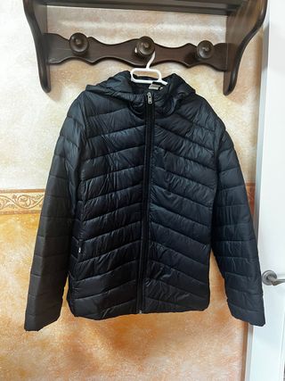 Anorak Roxy Negro con Capucha