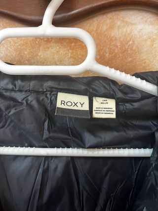 Anorak Roxy Negro con Capucha