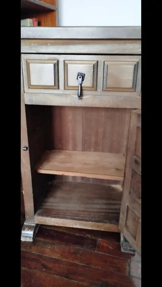 Mueble auxiliar rústico madera y meta