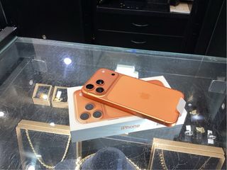 iPhone 17 Pro Max 512GB Dorado/Naranja