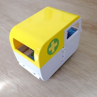 Ambulancia Peppa Pig Juguete