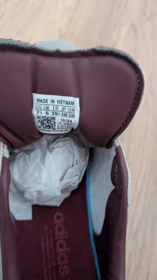 Adidas Samba Gris y granate