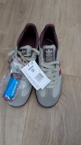 Adidas Samba Gris y granate