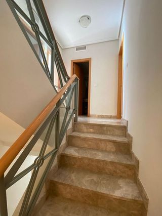 Casa adosada en alquiler en Montequinto en Dos Hermanas