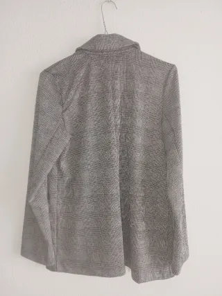 Blazer gris y blanco sin estrenar
