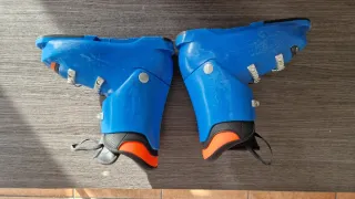 Botas de esquí Lange azules. Talla 21,5