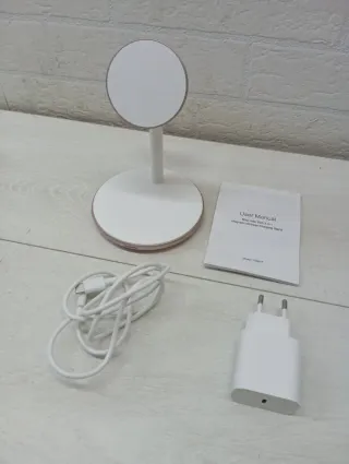 Estación de Carga 3 en 1