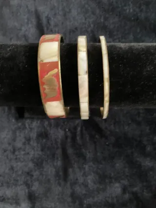 Pulseras Vintage Nácar y Rojo