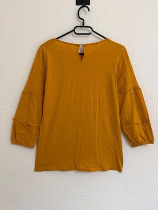 Blusa Media Manga Abullonada Sfera.