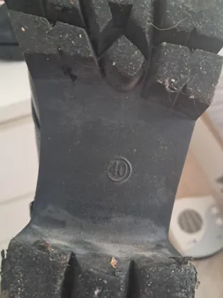 Botines negros mujer